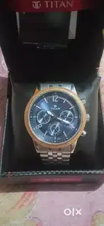 Titan watch NS1734kmo1