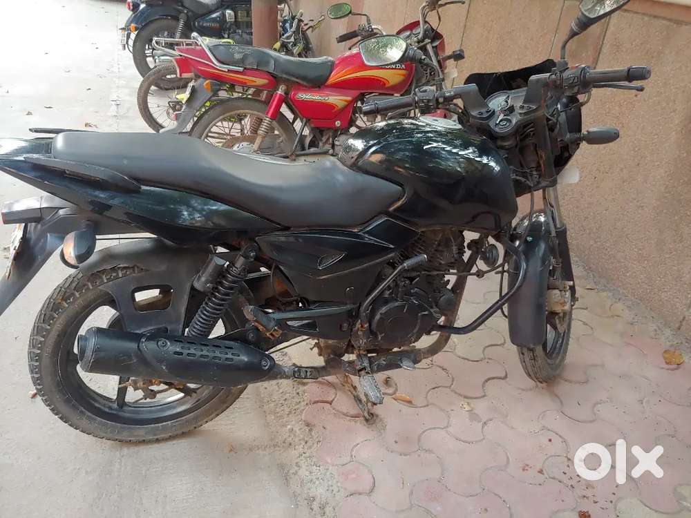 Is brand new bike Bajaj Pulsar 150 cc first owner and new battery