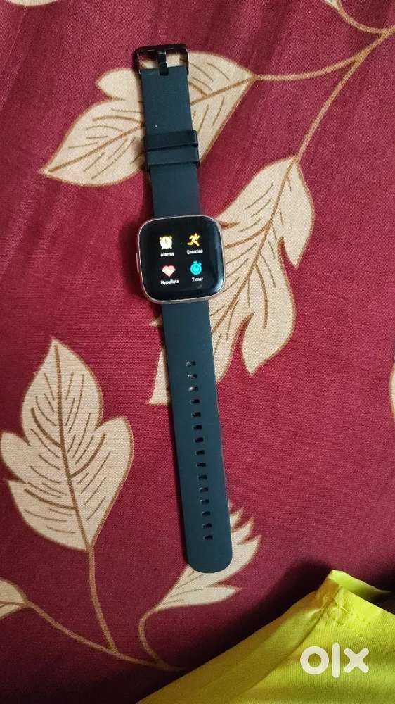 Fitbit Versa2 and layers anrac watch both are exchange only