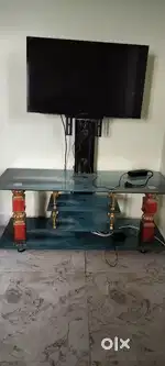 Sony 32 inch TV with Stand