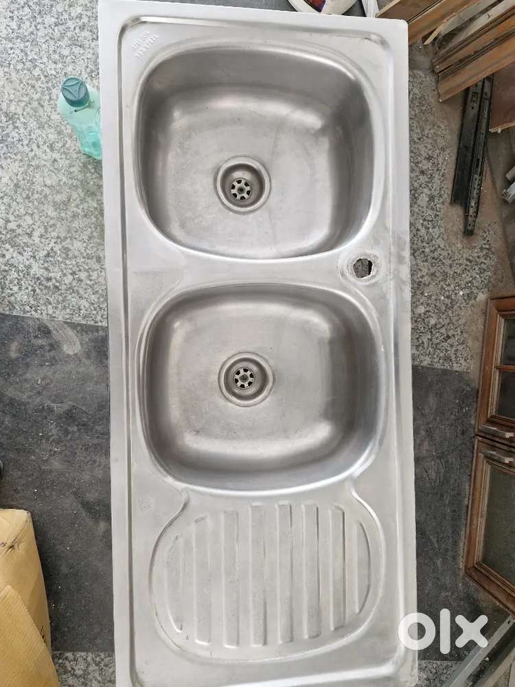 Double sink