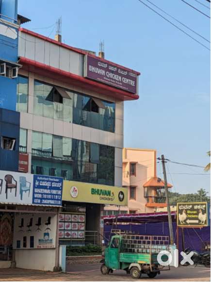 COMMERCIAL SPACE AVAILABLE ,V.V.MOHALLA