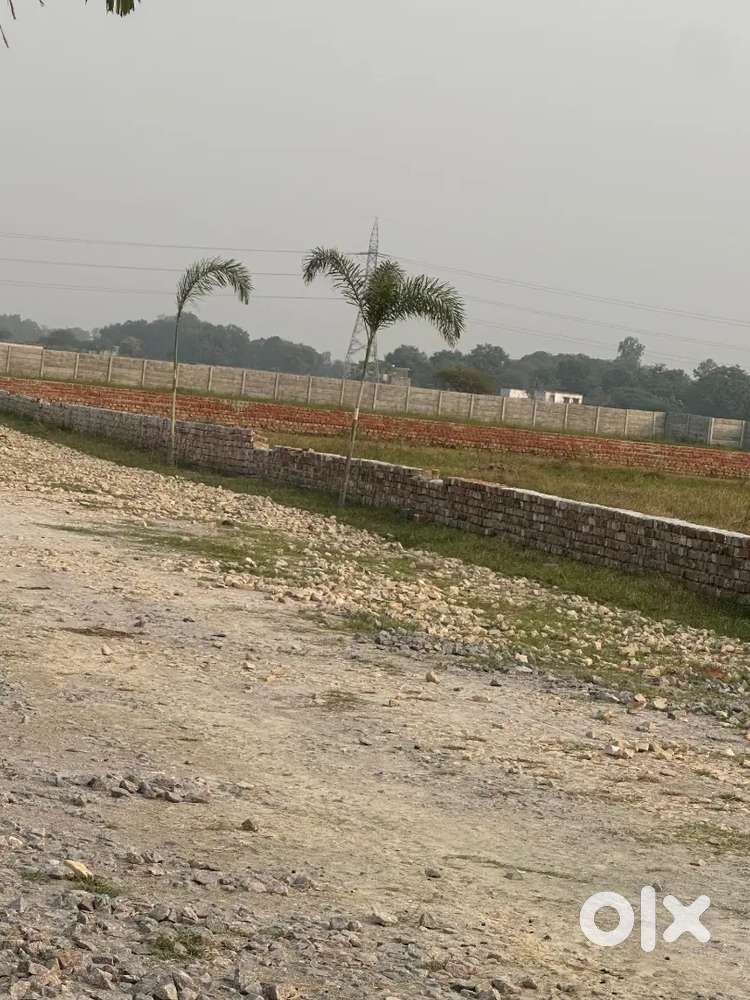 सुल्तानपुर रोड के पास शानदार लोकेशन – रजिस्ट्री तुरंत
