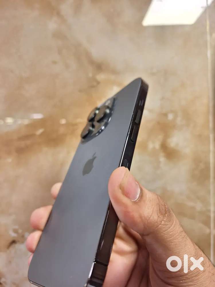 MINT CONDITION , I phone 14 pro, storage 128 gb ,unbeatable price