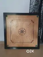 Carrom board