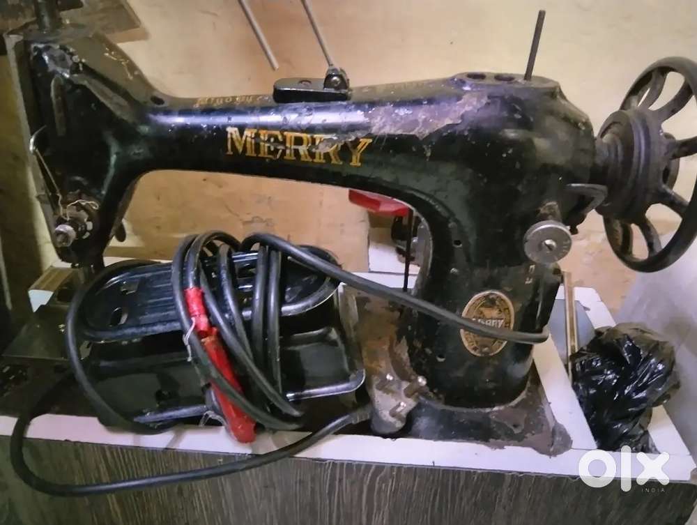 Used sewing machine in good condition
