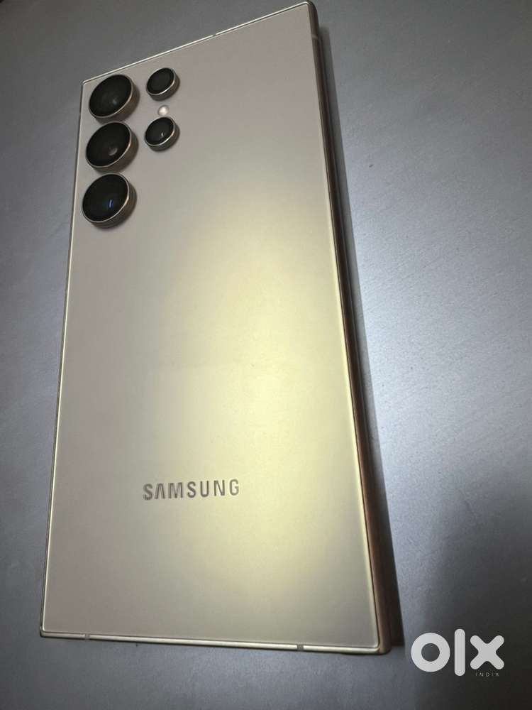 1 week old samsung galaxy s24 ultra for sale