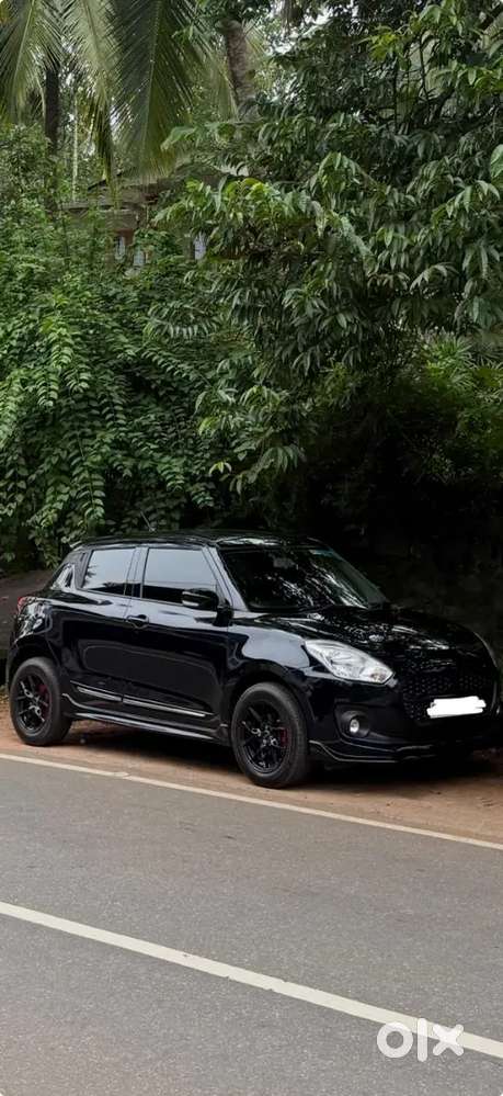 Maruti Suzuki Swift 2024 zxi limited edition(negotiable)
