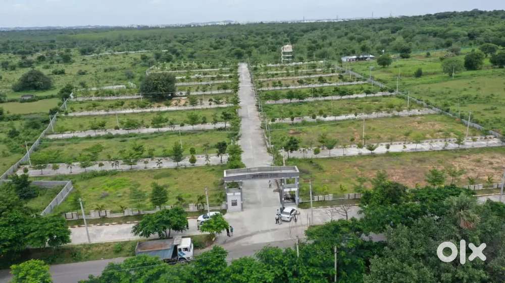 Just 25,000 per sq yrd near bongloor orr exit no:12 bank loan avail