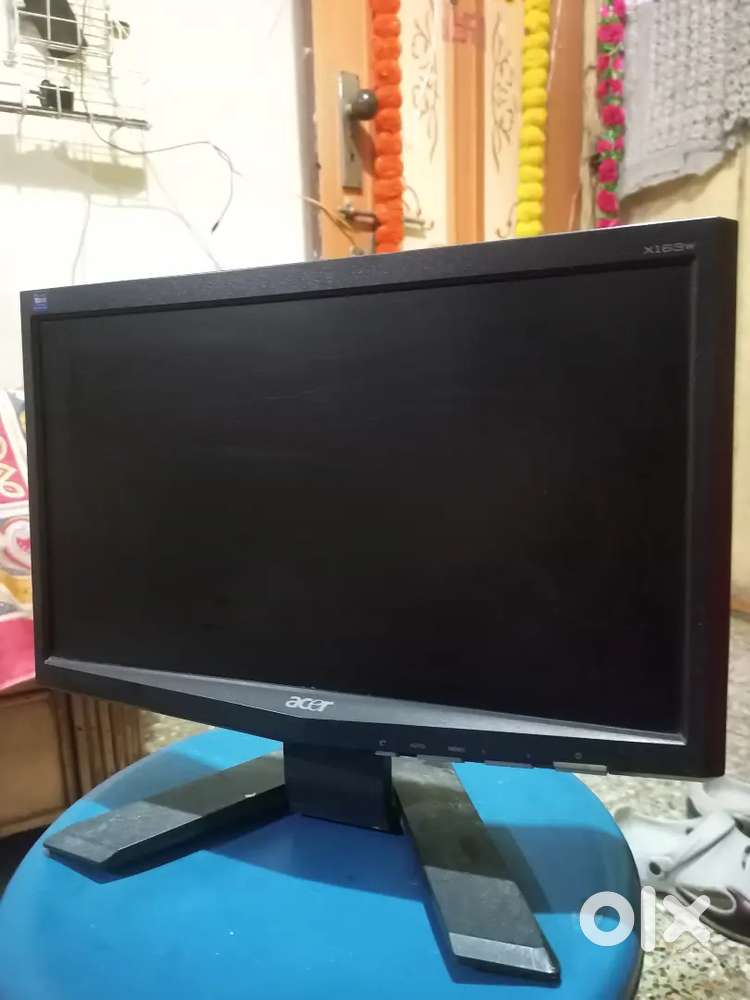 Acer X163W 18 Black LCD Monitor w/VGA Cable & Power Cord