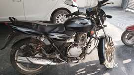 Bajaj Discover 125cc bike for sale. DL number plate