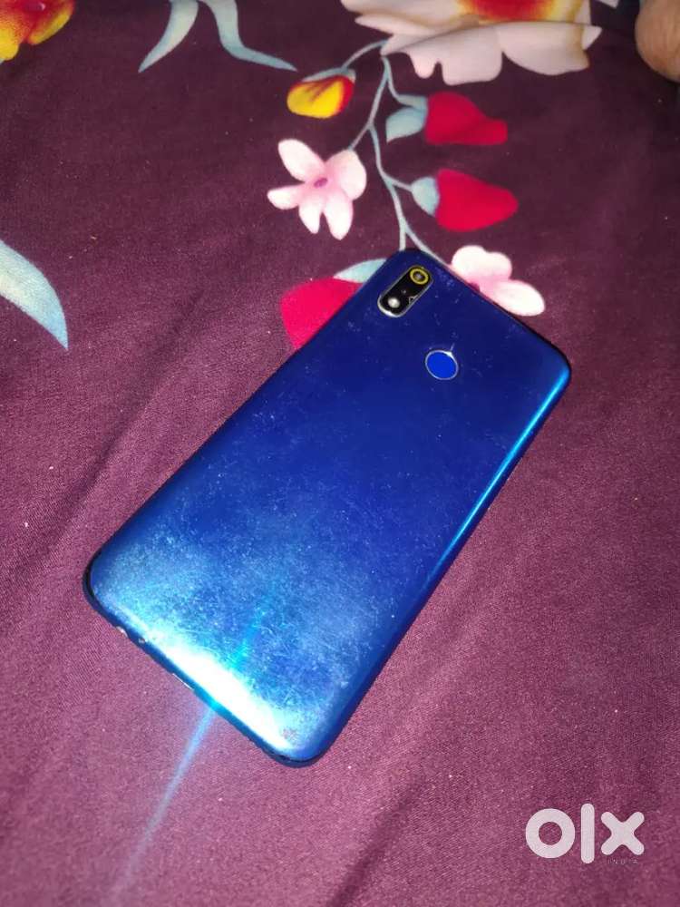 Realme 3 ram 3,32