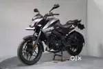 BAJAJ PULSAR NS 200