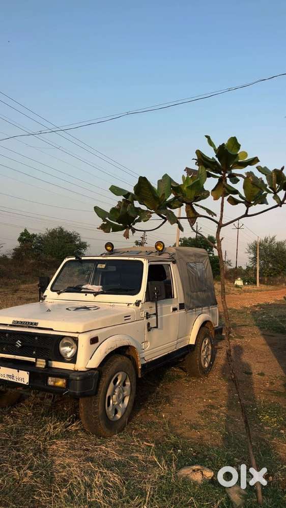 Maruty gypsy 4x2 amazing condition fix price