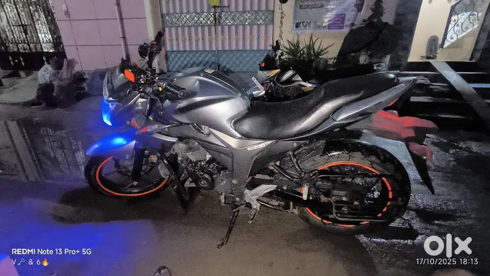 Suzuki Gixxer 2014