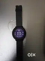 Excellent Garmin vivoactive 3 watch (original box charger)