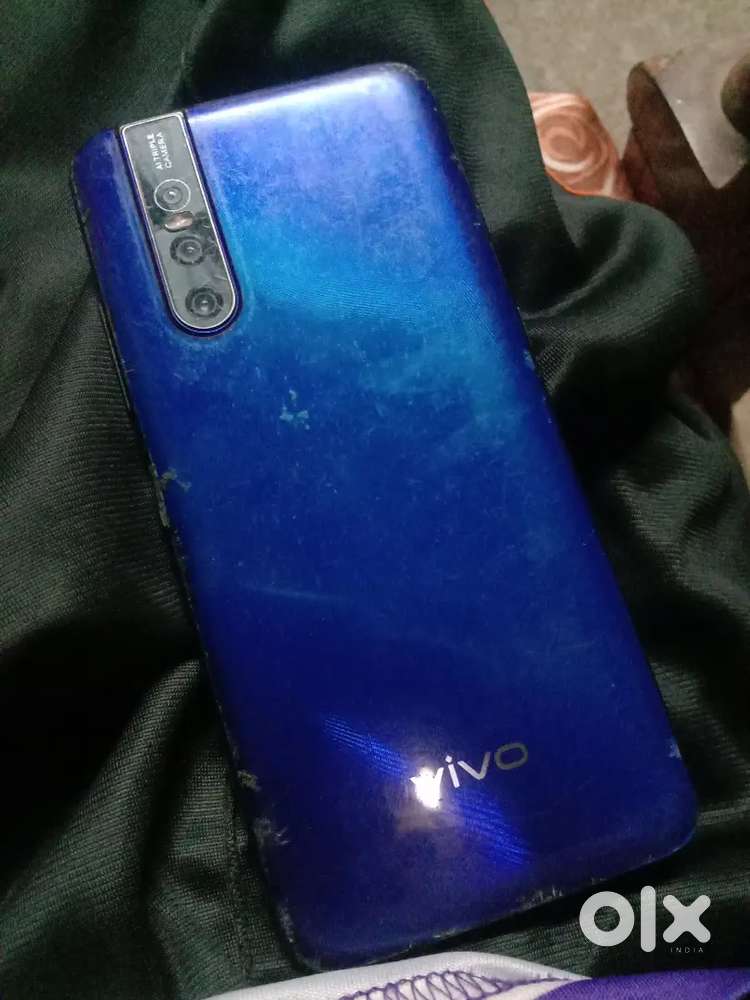 Display gaya hai kharcha 800- 1000 or volume button 200