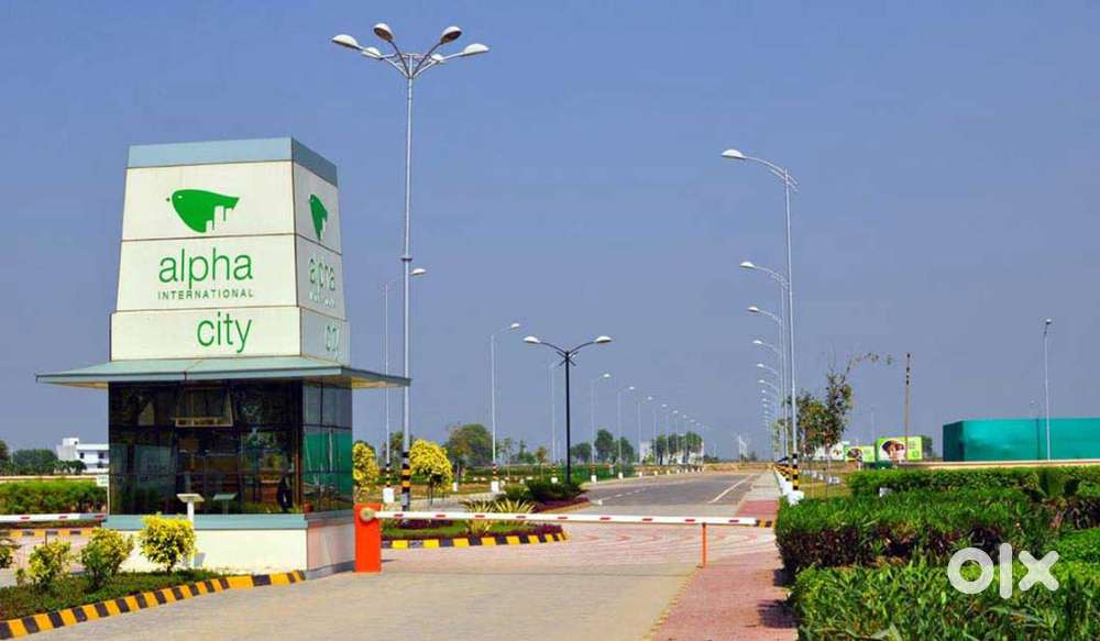 sell plot 138 sq yards