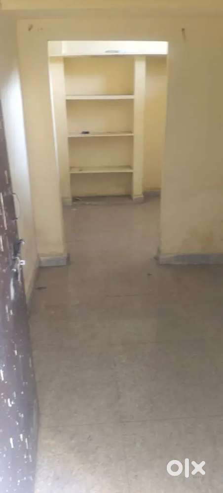 1RK on 80 feet main road ashoka gardan