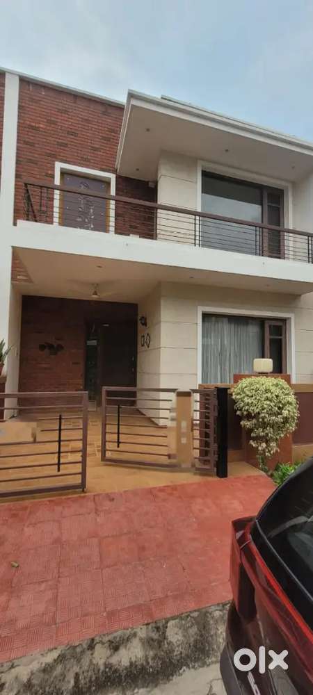 127Gaj 3BHK Duplex House In Sec123 Sunny Enclave Kharar Mohali