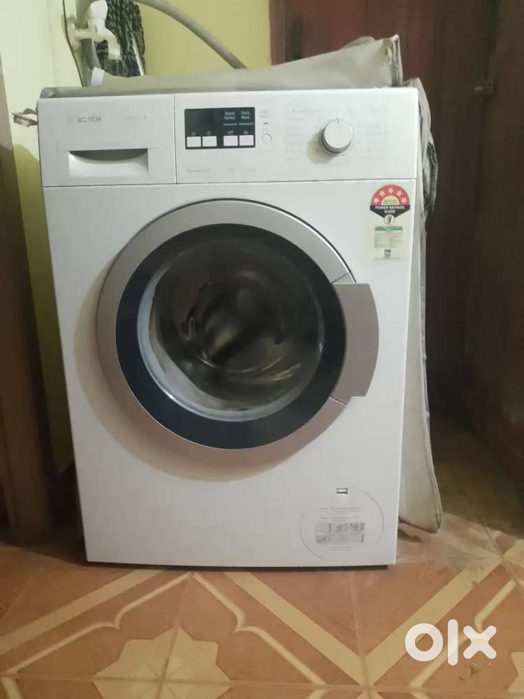 Bosch 7kg Front load washing Machine 1000 rpm white good condition use