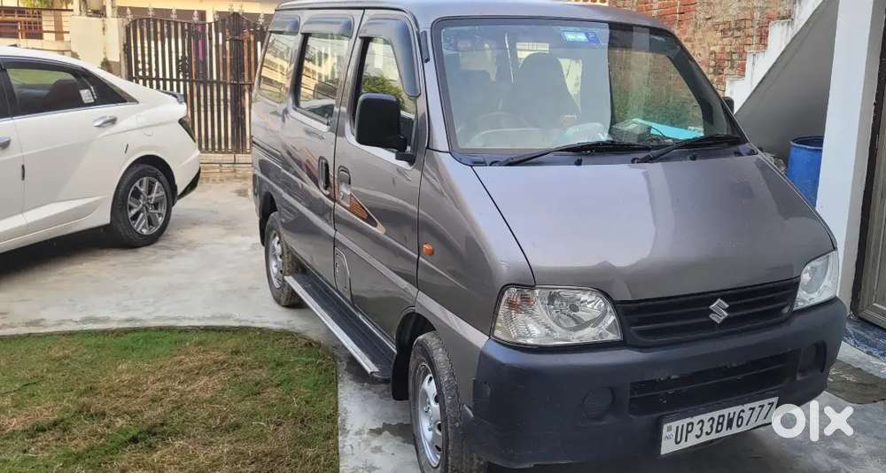 Maruti Suzuki Eeco 2022 CNG & Hybrids 100000 Km Driven