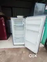 Second hand  Fridge Ac Washing machine available