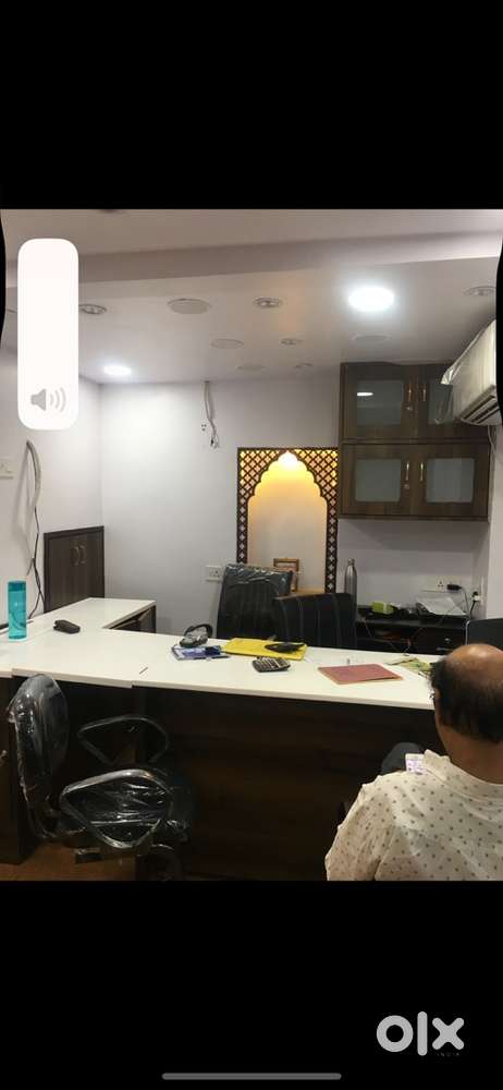 Available Office for rent
