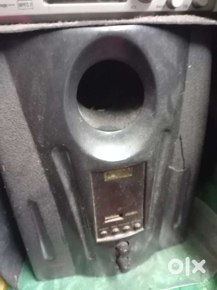Whopper sound speaker