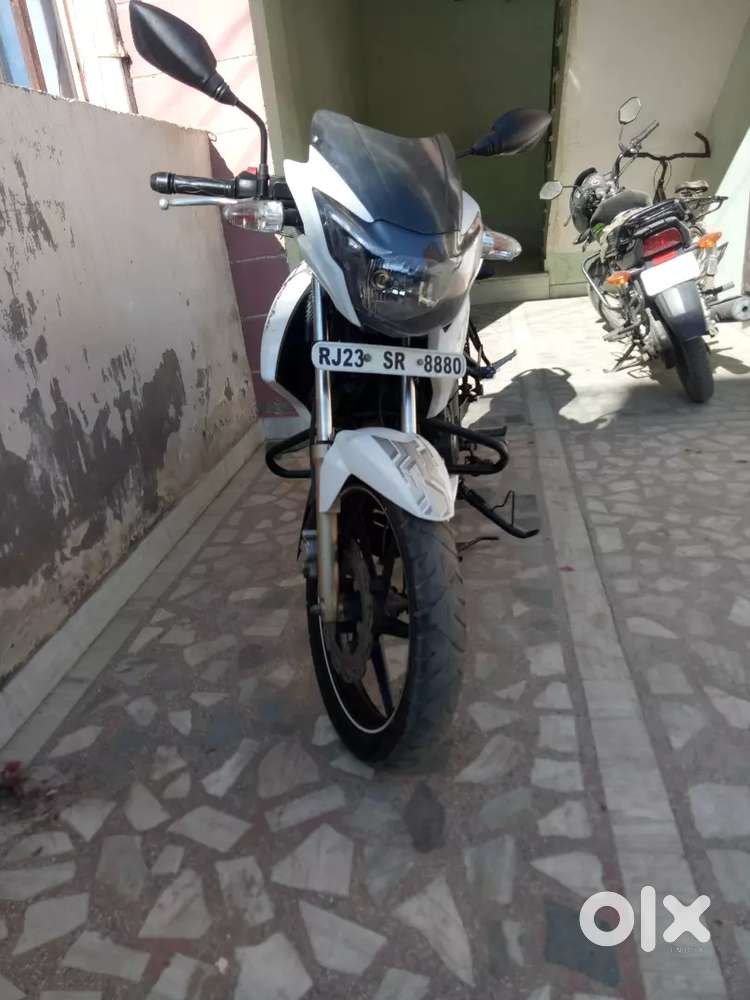 Good condition apache RTR 180