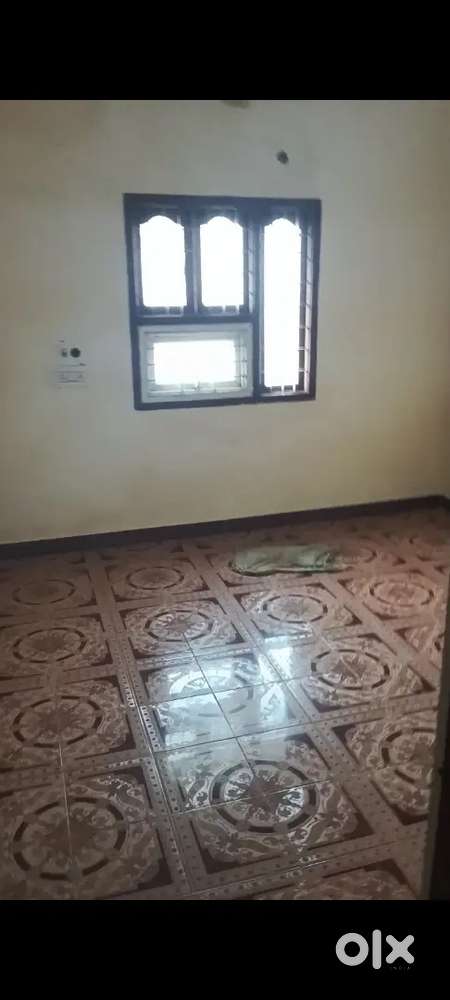 2 Bhk house  Tambaram with 2 bathroom