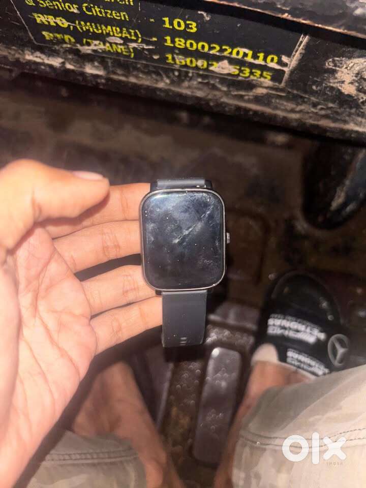Noise smart watch