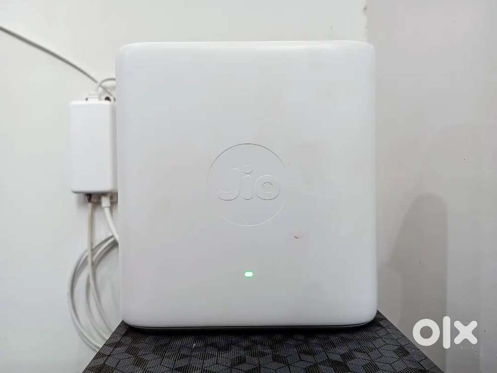 Free Box packed Airfiber +setup box on plan of 599 for 2 months