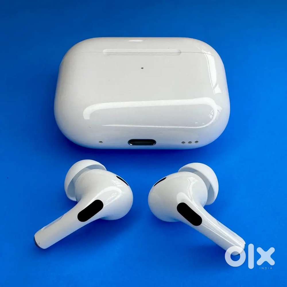 Tws look like airpods pro ₹1500