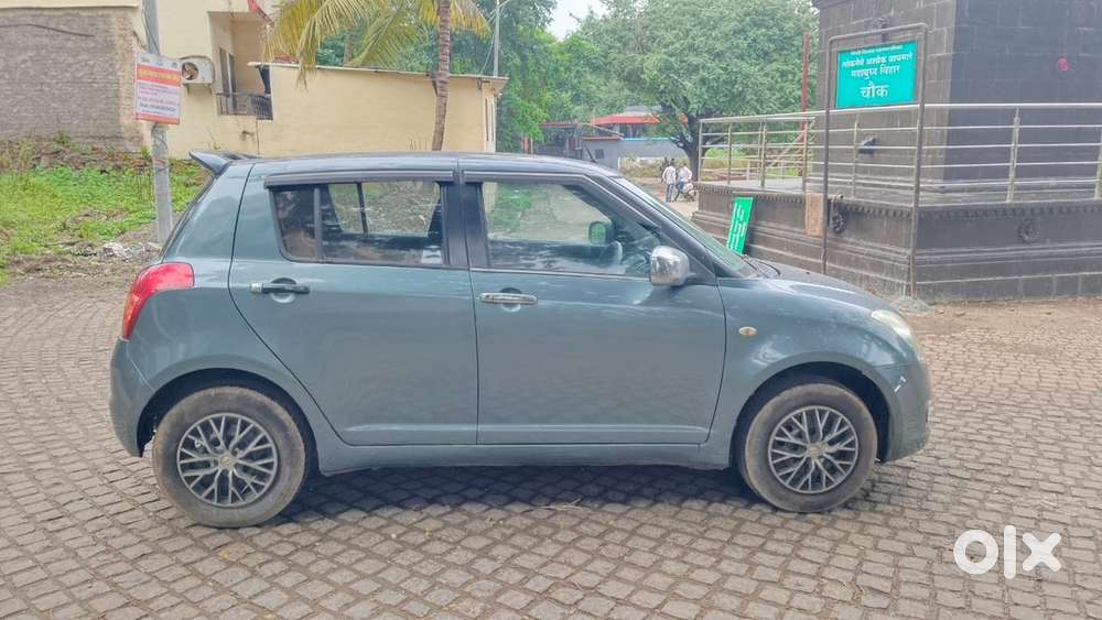 Maruti Suzuki Swift 2011 CNG & Hybrids 75000 Km Driven