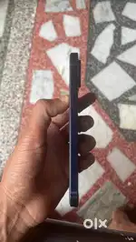 I phone 12 64 gb no damage battery health 85