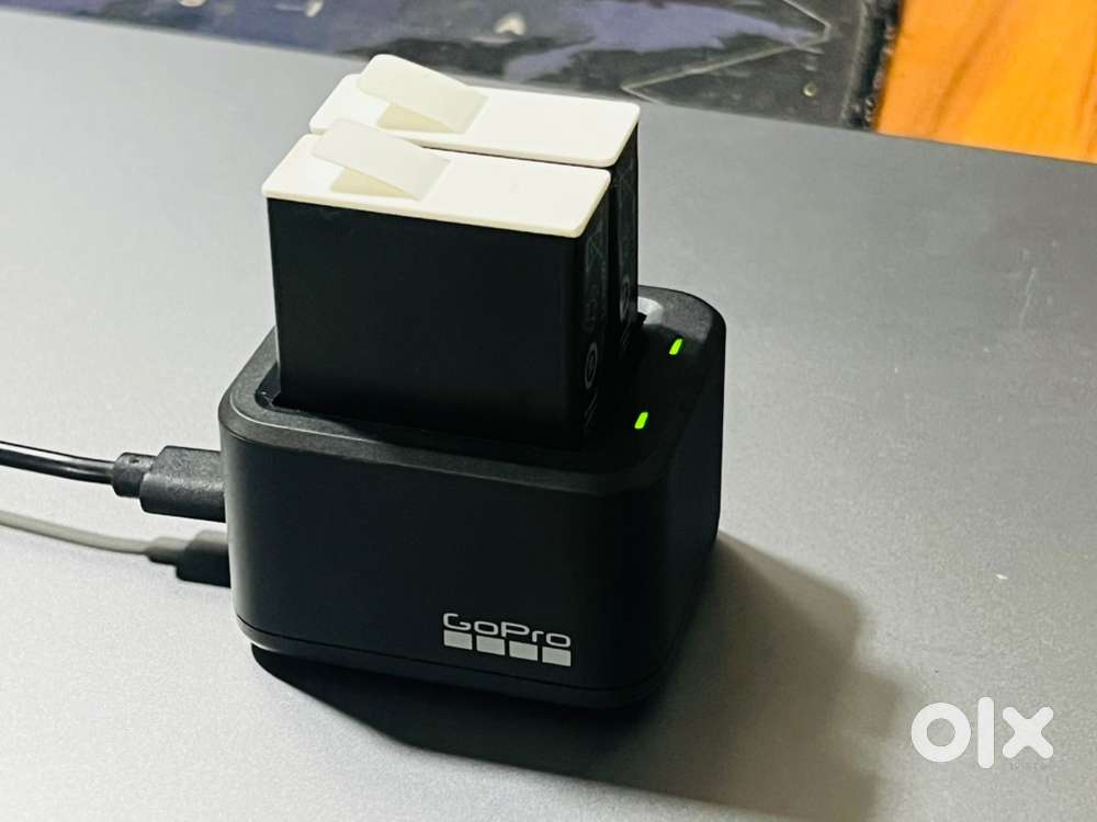 GoPro 12 Battery & Charger Combo