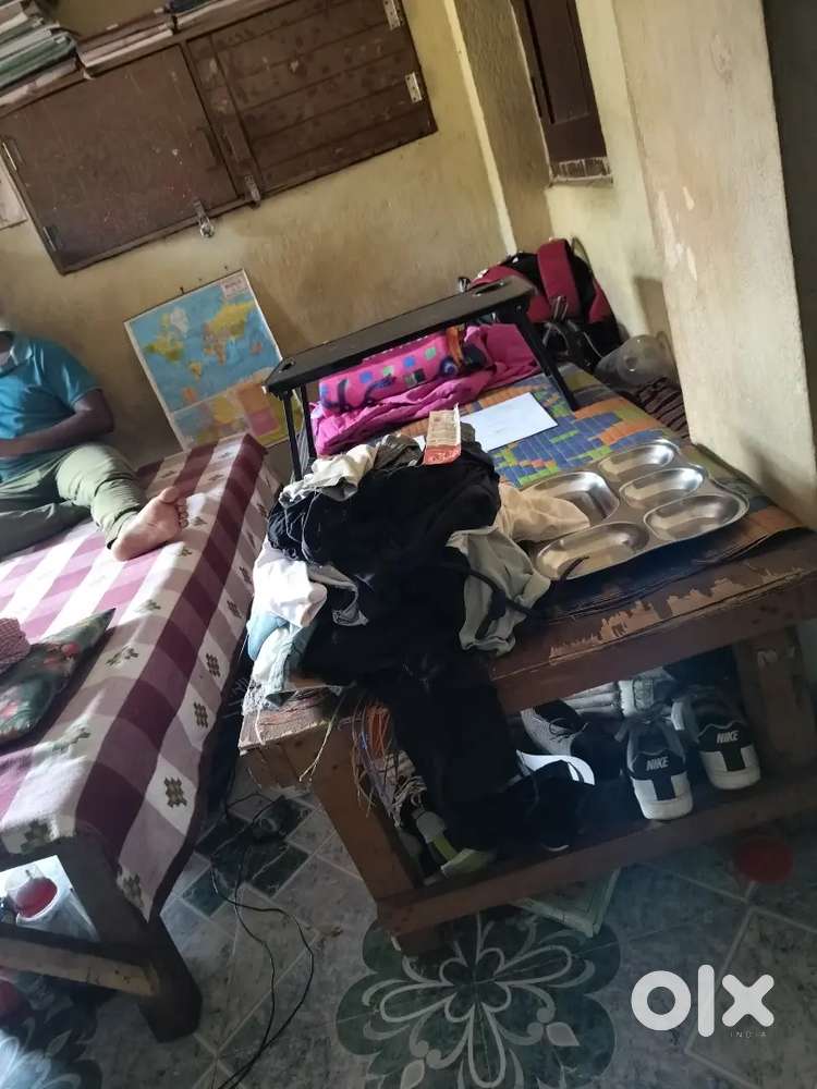 Pg for boys 1 bed empty 2 month fix payment deposit