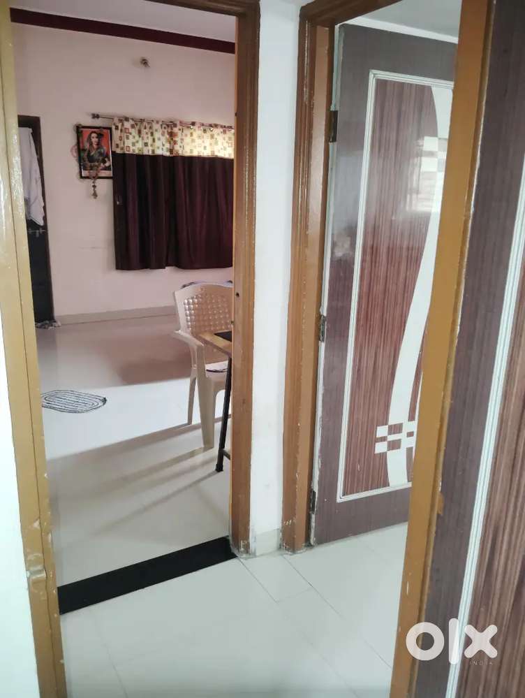 Male Roomate Required Rent 3500