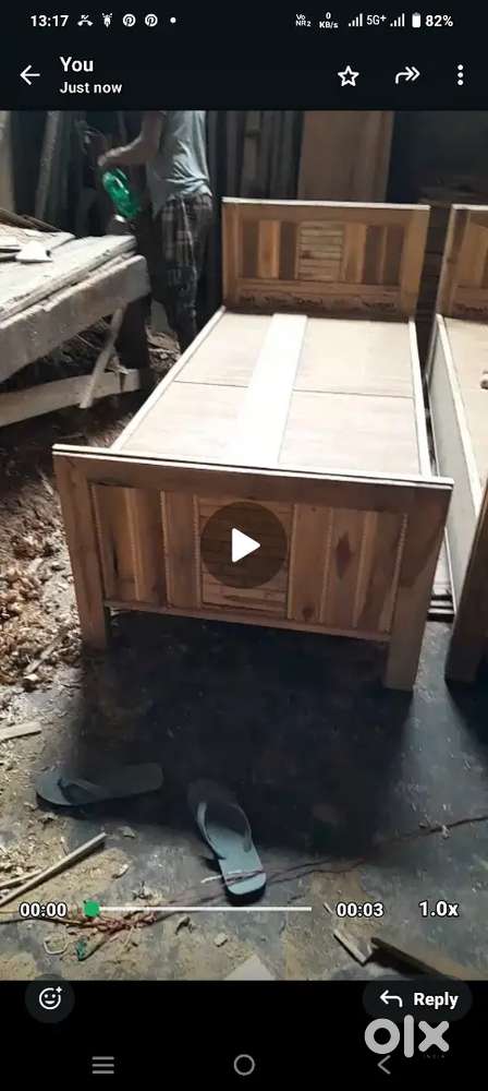 Hamari factory hai Pure lakdi k single bed
