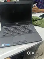 Dell cor i7 7the ram 8 SSD 256 gb win 11