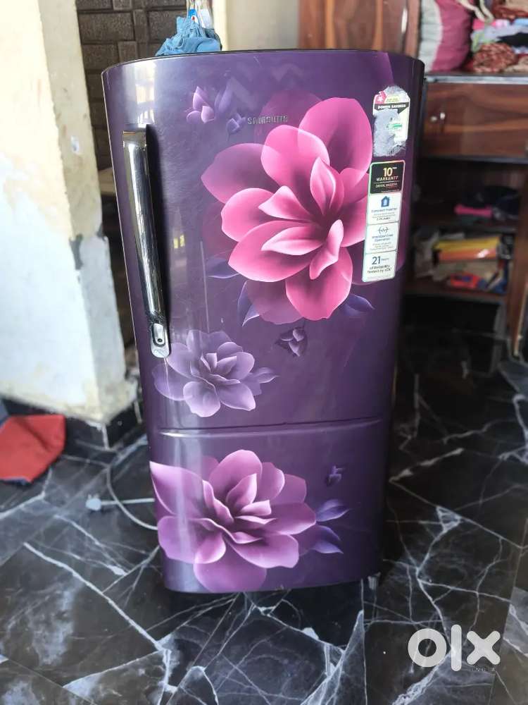 Samsung 192 litre 3* inverter fridge brand new condition