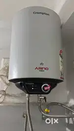 Crompton Arno Neo Geyser 15 L