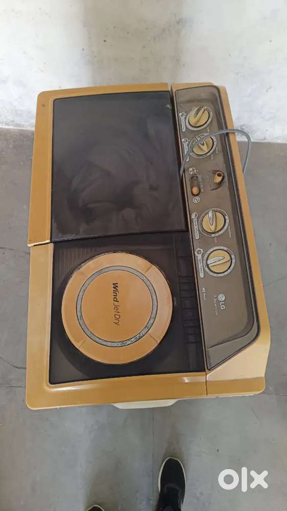 LG WASHING MACHINE SEMI AUTO