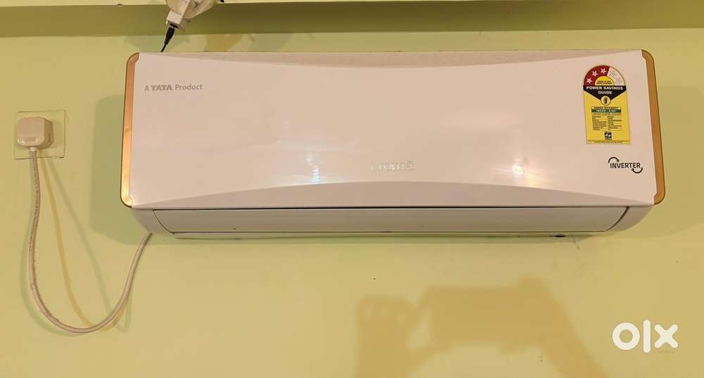 Croma 5 in 1 Convertible 3 Star Inverter Split AC