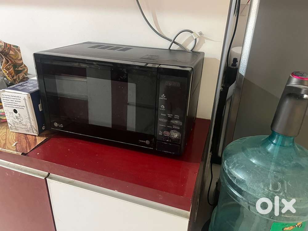 LG iwave microwave