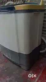 Sale old model washing machine