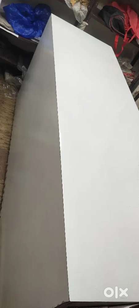 Counter table