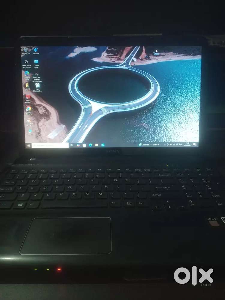 SONY VAIO Laptop