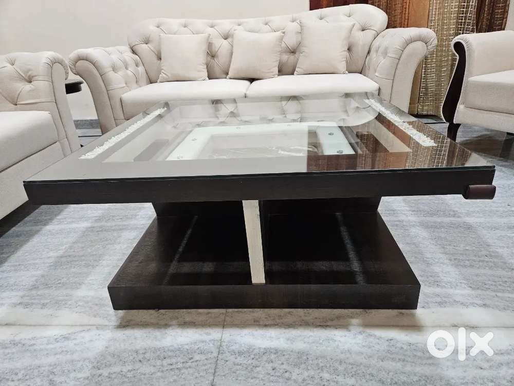 Centre table heavy and super quality